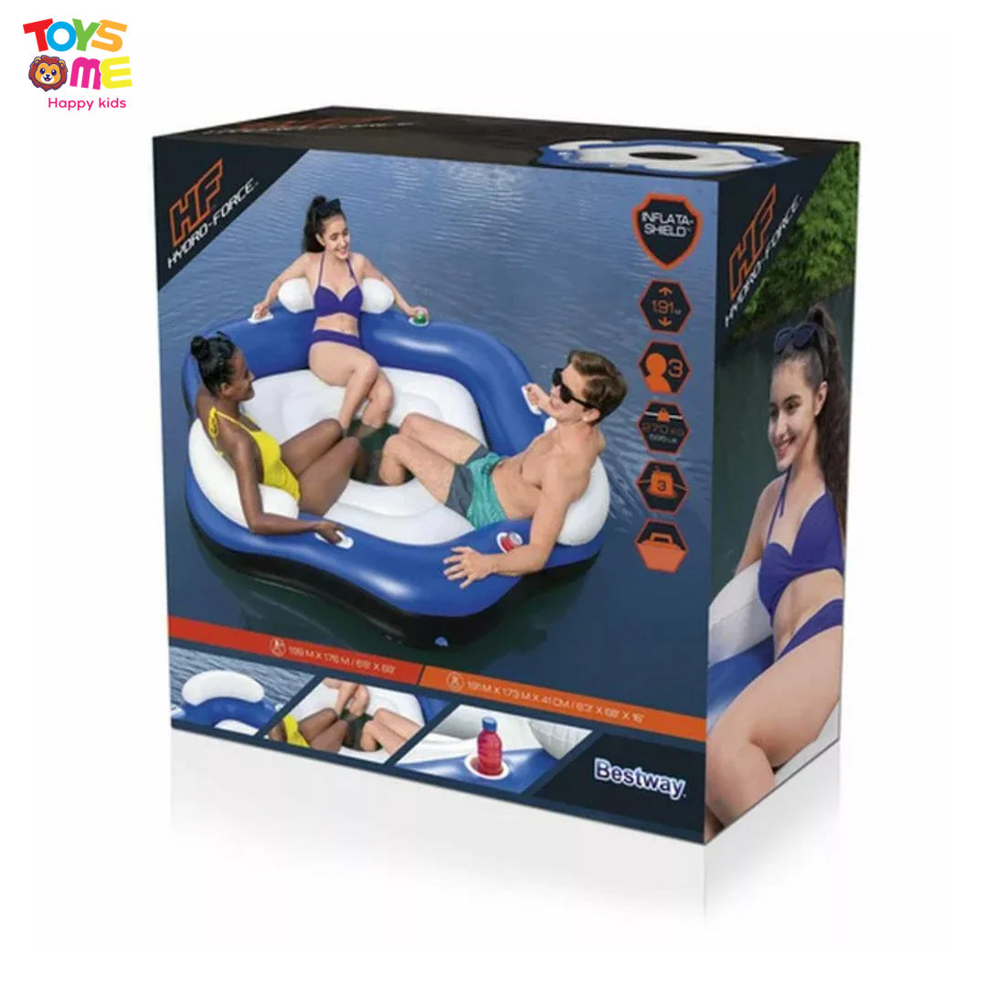 Swimming pool floats