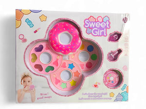 لوحة مكياج للأطفال على شكل دونات من Sweet Girl
